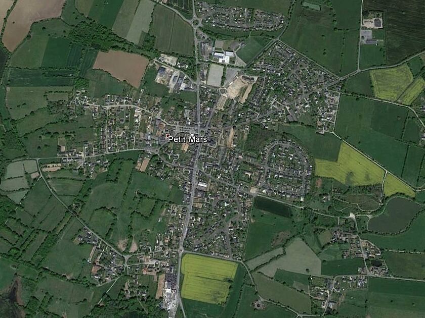 Situation géographique et administrative Mairie de PetitMars
